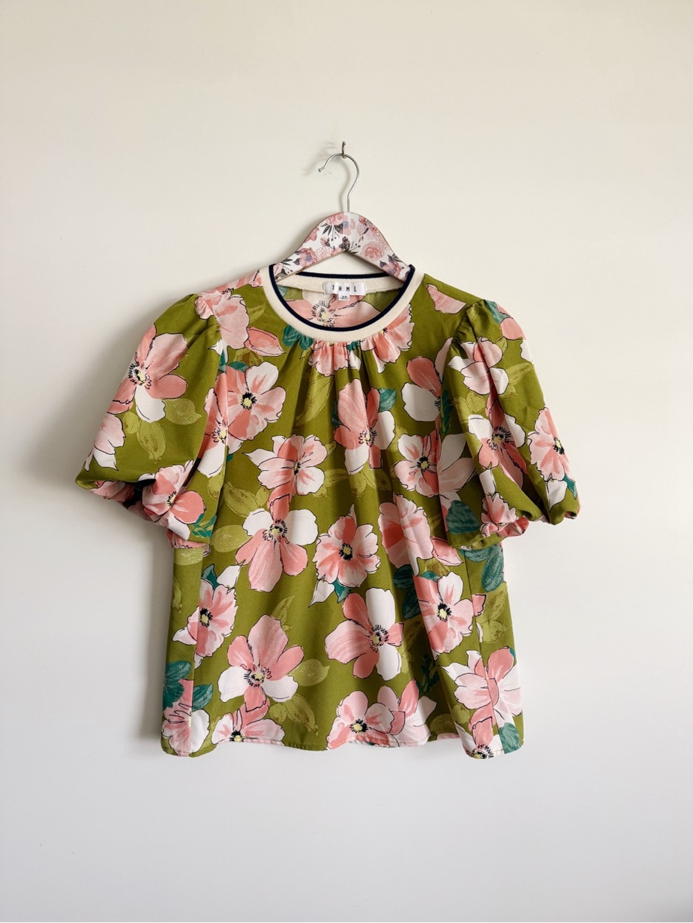 THML Green Pink Floral Puff Sleeve Top Blouse Ring Collar XS